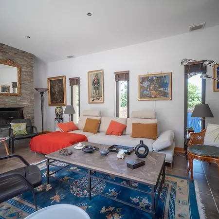 La Coucou ヴィラ ニーム