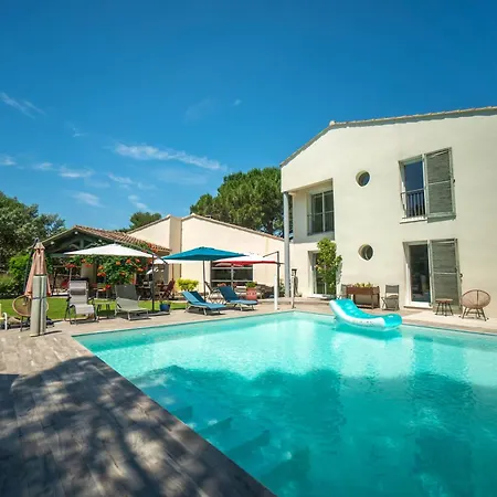 ヴィラ La Coucou *