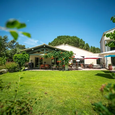 ヴィラ La Coucou ニーム